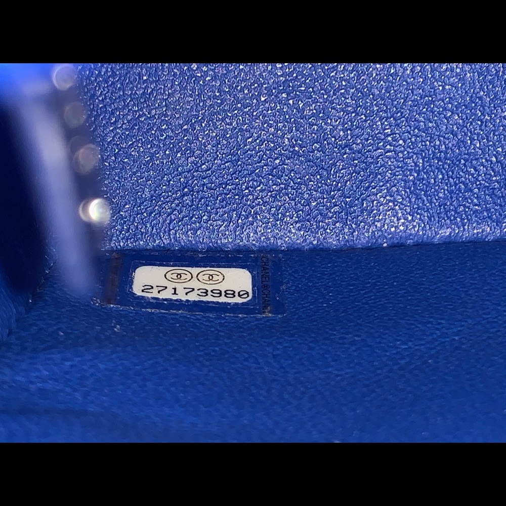 Chanel 19C Blue Lambskin Mini Light gold hw - Picture 5 of 8